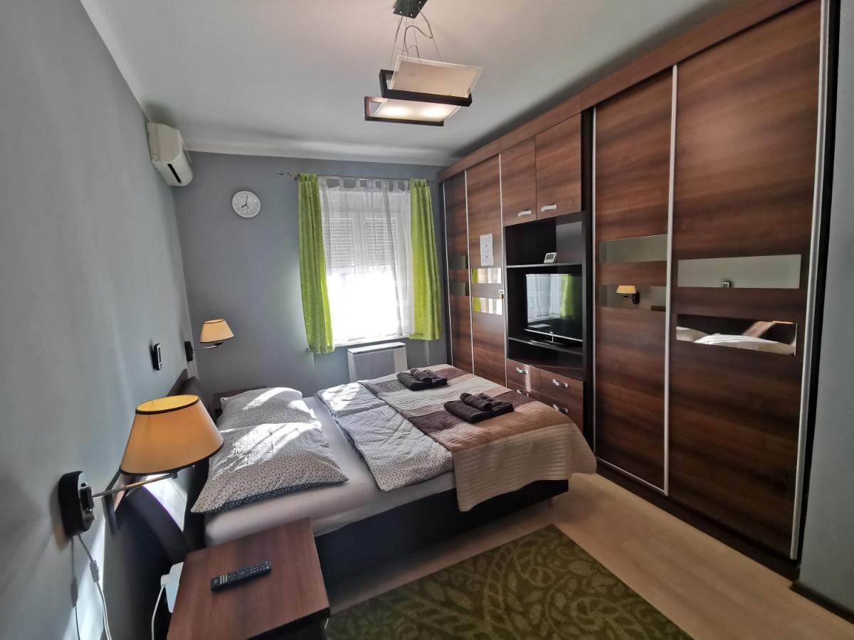 Smart Business Apartman Miskolc Eksteriør bilde